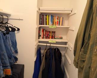 Items Located In The Central Hallway