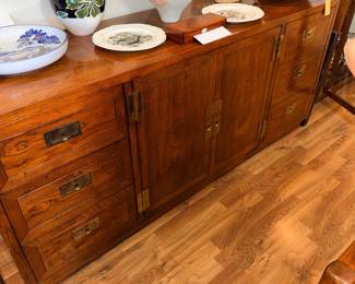 Items Located In The Dining Room