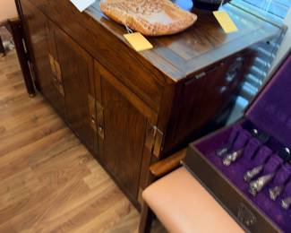 Items Located In The Dining Room