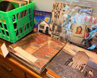 Items Located In The 1st Bedroom