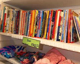 Items Located In The 2nd Bedroom