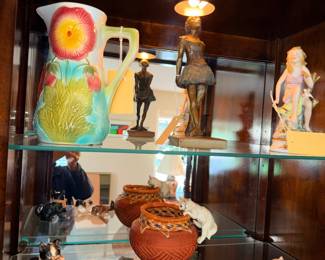 Items Located In The Dining Room