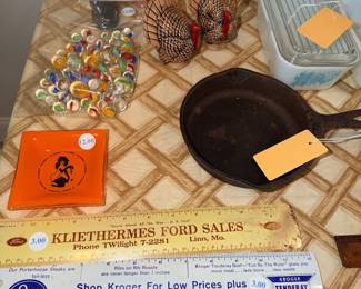 Items Located In The Kitchen Dining Room