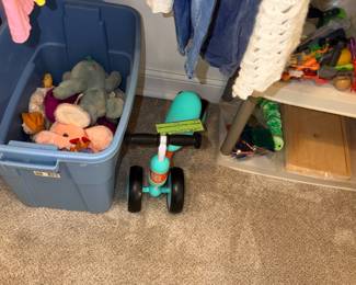 Items Located In The 2nd Bedroom