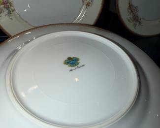 Items Located In The Dining Room