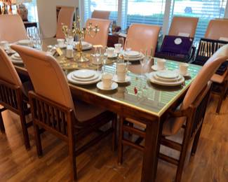 Items Located In The Dining Room