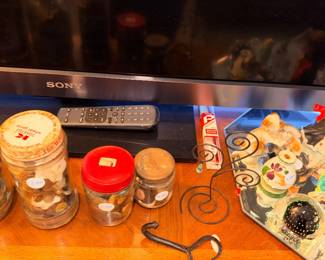 Items Located In The 4th Bedroom (MASTER)