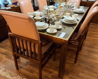 Items Located In The Dining Room