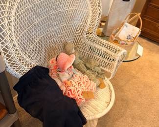 Items Located In The 4th Bedroom (MASTER)