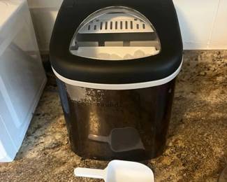 KFF038 Frigidaire Ice Maker