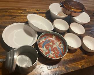 KFF035 Vintage And New Kitchen Ware