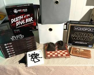 KFF014 Star Wars Monopoly, Hunt A Killer, & Mix Of Other Games!