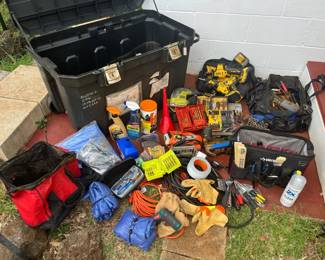 KFF032 Huge Dewalt, Ryobi, Black & Decker, Stanley Tool Collection!