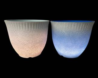 36 HandmadeSolarLightUpResinPlanterswTexturedLeafDesign