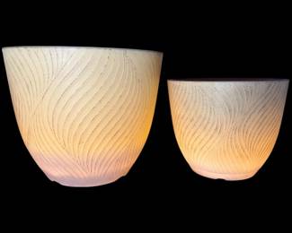 47 NewSolarLightUpIvoryResinPlanterPairWaveTexture