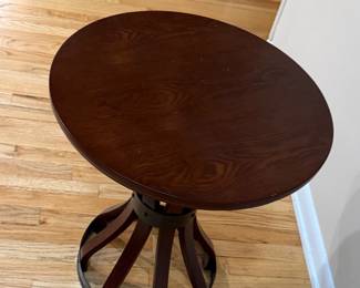 Accent Table