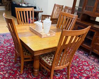 Antique Oak Dining Table, 4 Leaves 8 Chairs