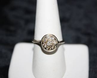 14Kgold diamond Ring