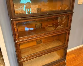 Beautiful Antique Oak Barrister Book Case Made By the Globe  Wernicke Company in the Early 1900's.  Excellent Condition! 