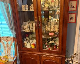 Nice 36 inch China and display cabinet