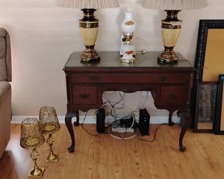 Antique Vanity, Multiple Lamps