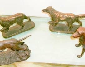 BRONZE DOGS