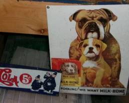 PORCELAIN SIGNS
