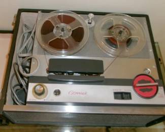 GEMARK TAPE RECORDER