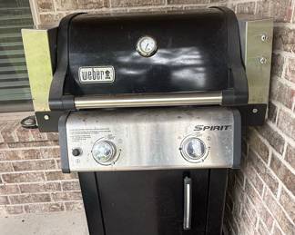 Weber Spirit E-215 2-Burner Liquid Propane Gas Grill