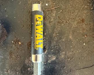 DEWALT DW2055 Magnetic Drive Guide