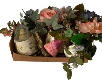 309 - Lot of Assorted Decor Items - Faux Flowers & (Description): More