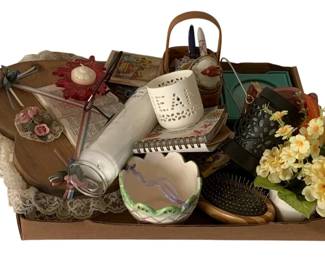 210 - Lot of Assorted Items - Decor Items