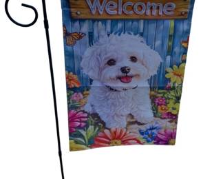 101 - Yard Flag - 38 x 17