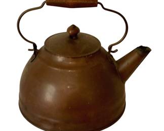711 - Vintage Copper Tea Kettle - 8 x 8.5