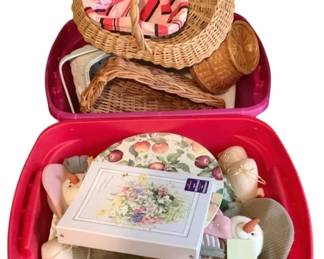651 - Assorted Items
