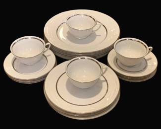 501 - 20pc Vogue Fine China - one cup chipped