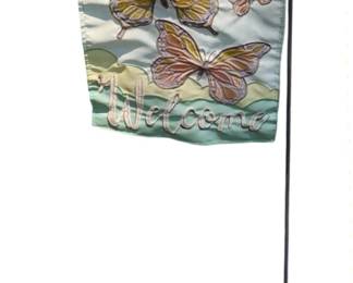 90 - Yard Flag - 38 x 17 x 72