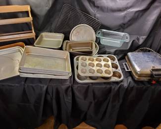 General Mills Waffle Iron Assorted Bakeware