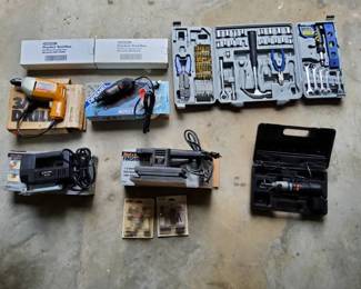 Black Decker Tool Lot Drills, Jigsaw, Sander, Dremel Hand Tools