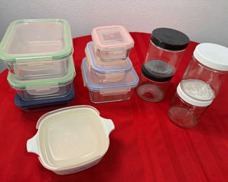 Lot 49: Glass Storageware & Corningware