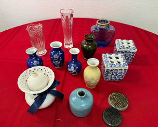 Lot 57: Floral Arranging and Bud Vase Collection