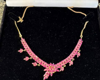 Lot 177: Mixed Gold Toned Metal Collection