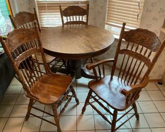 2 captain chairs & 2 chairs-19x42