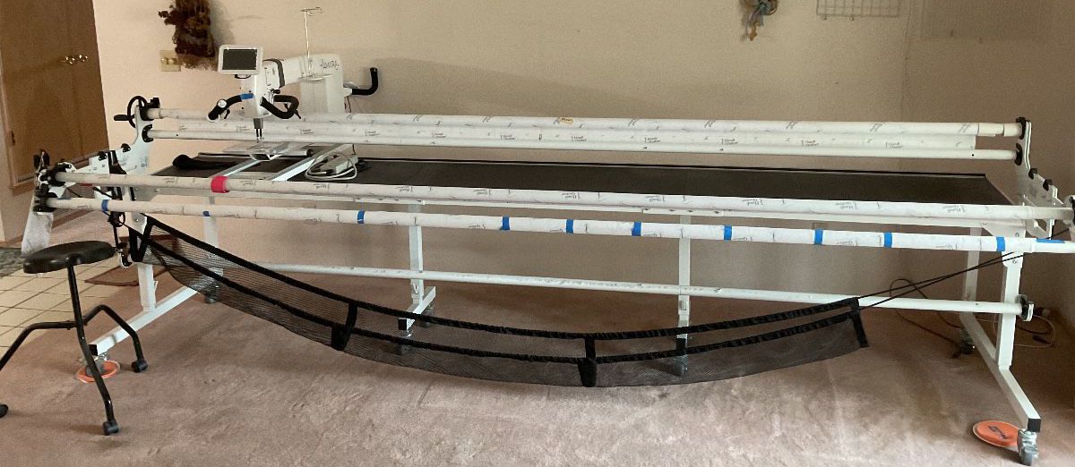 HQ Amara 2.0 quilting machine-147”x45”