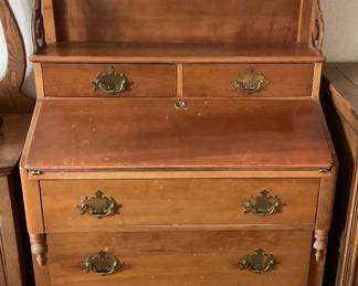 Secretary Desk-32x17x53