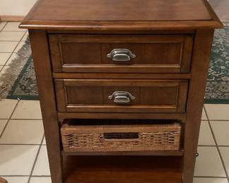 Cabinet-22x16x29
