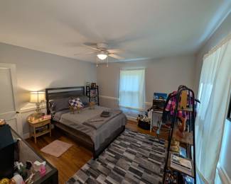 Colfax Avenue Full Bed w/ Trundle
