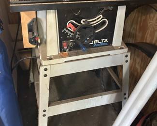 GARAGE DELTA SHOPMASTER TABLE SAW