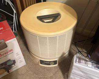 HONEYWELL HUMIDIFIER