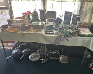 MISC. COOKWARE POTS AND PANS